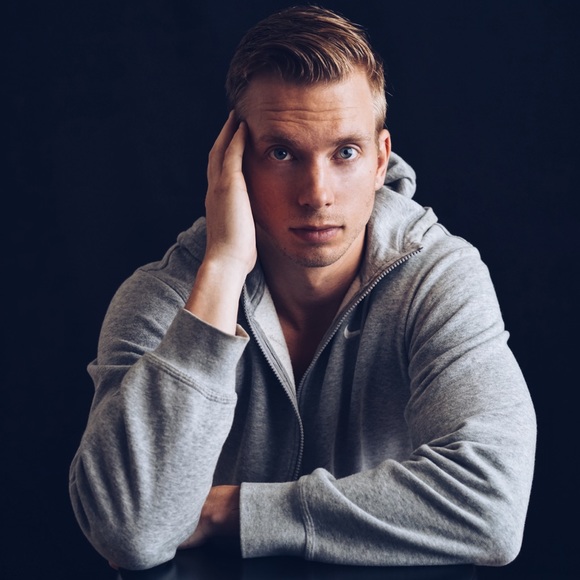 Meet your Posher, Blake - Picture 3 of 5